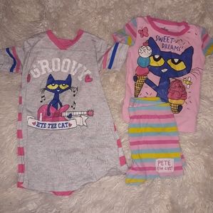 Pete the cat pjs 2t